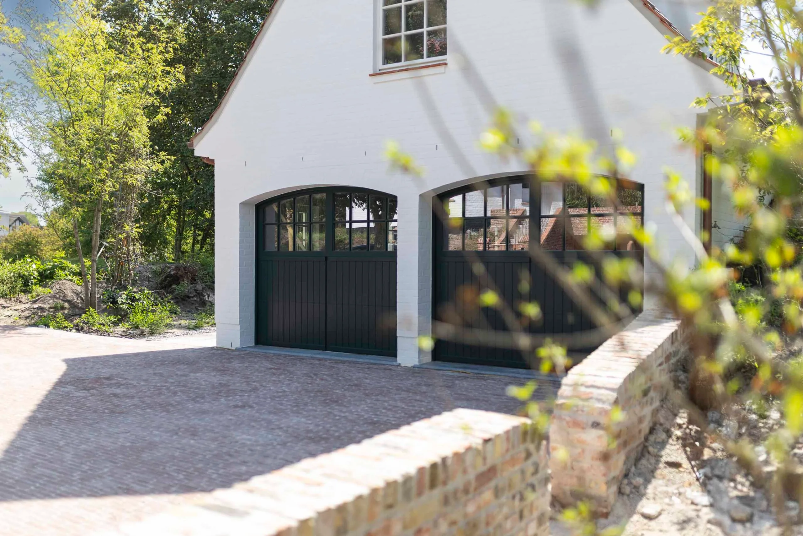 Sectionaalpoort hout laten plaaatsen regio antwerpen VDM poorten